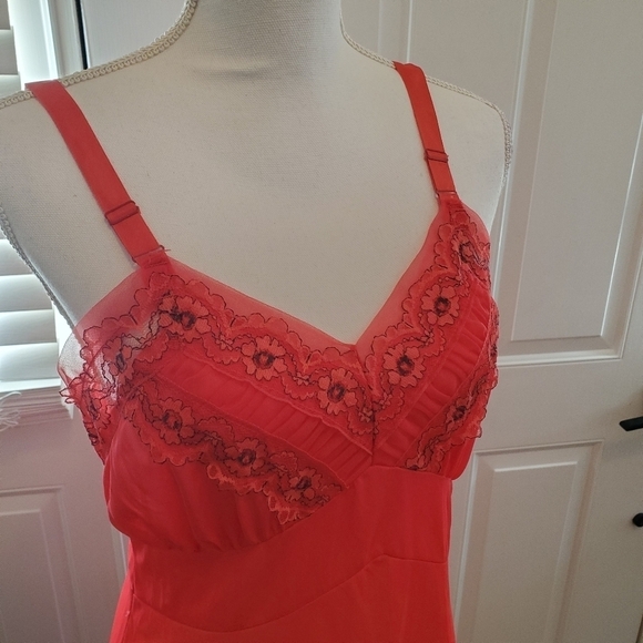 Vintage Lace Semi Sheer Night Gown‎ Dress Coral Pink Sheer Midi length Fits 6/8 - Picture 2 of 15